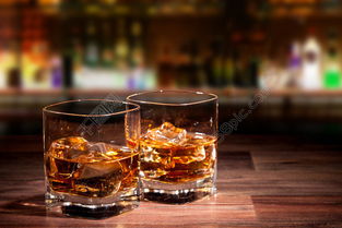 如何获取高质量免费酒类经营图片 以千图网威士忌素材为例